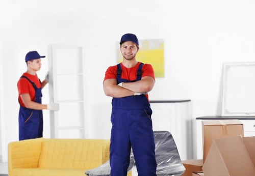 Expert packing of fragile household items in Noakhill