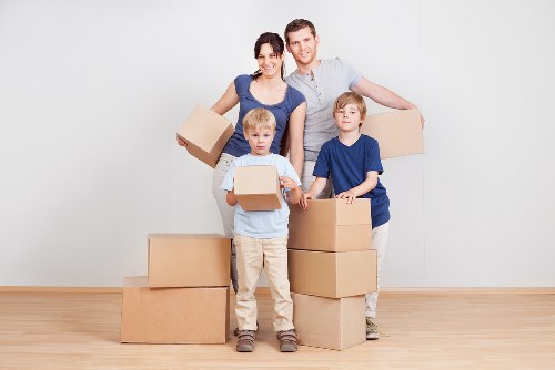 Business and household self storage options in Noakhill